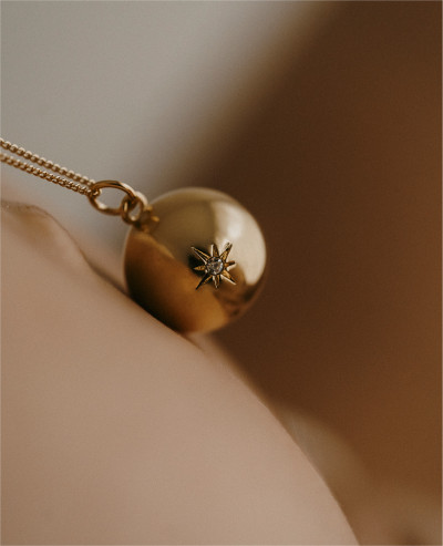 LUCKY STAR Pregnancy Necklace
