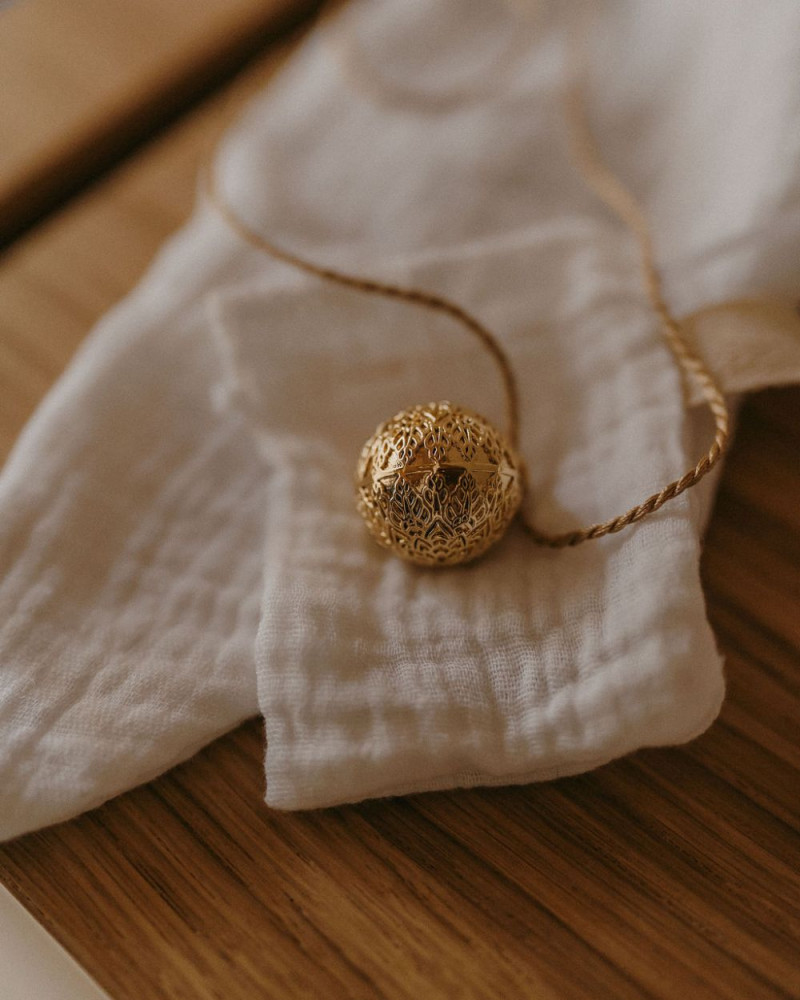 LACE Pregnancy necklace on Cord