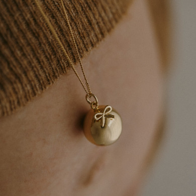 BOW Pregnancy necklace