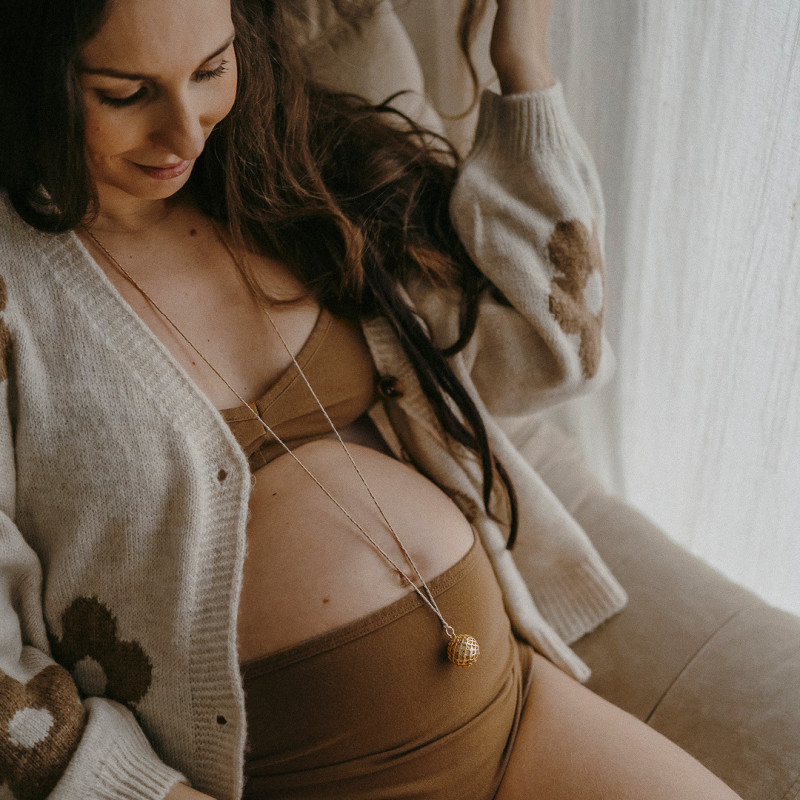 SOURCE on cord Mother-Baby Bonding Box