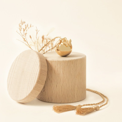 MIRACLE Mother-Baby Bonding Box
