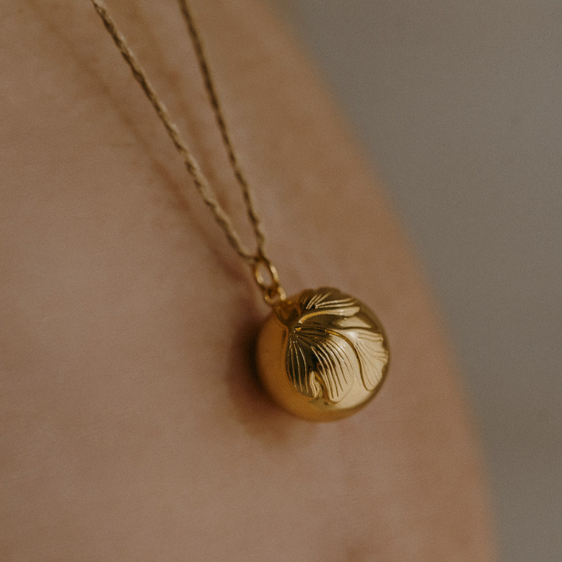 Bola GINKGO sur chaine finition or rose