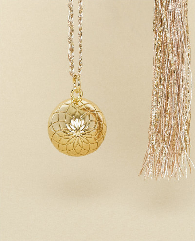 Bola LOTUS
